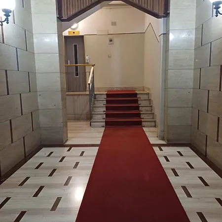 Savena House Gasthof 3*