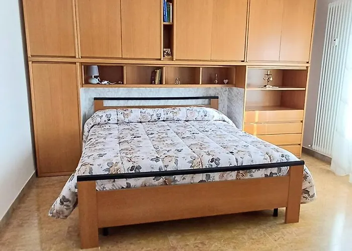 Savena House 게스트하우스