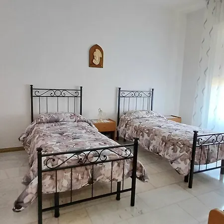 Pensjonat Savena House
